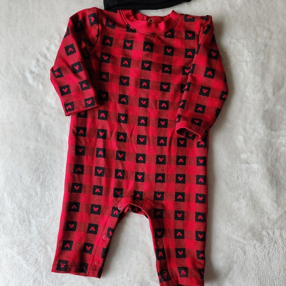 Disney x Joe fresh onsie - Picture 2 of 6